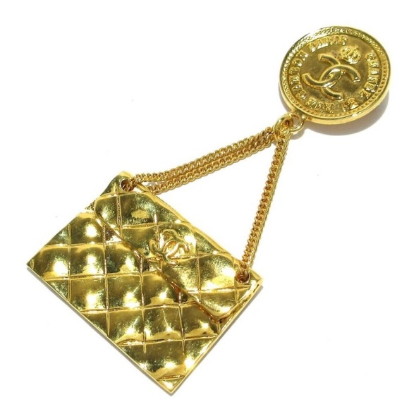 Chanel purse pin